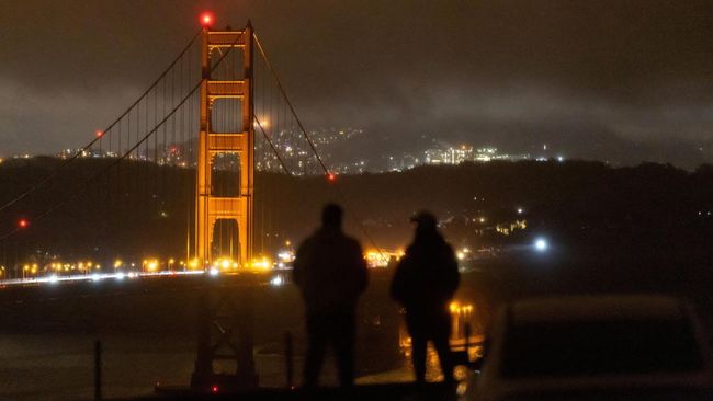 Bak Kota Hantu, Foto San Francisco Gelap Gulita-Mati Lampu Berjam-jam