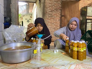 Kisah Umma, IRT Blitar Sukses Berjualan Jamu Tradisional