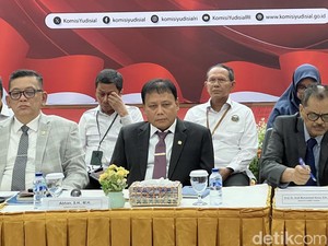 KY Kirim Rekomendasi Sanksi Hakim yang Sidangkan Tom Lembong ke MA