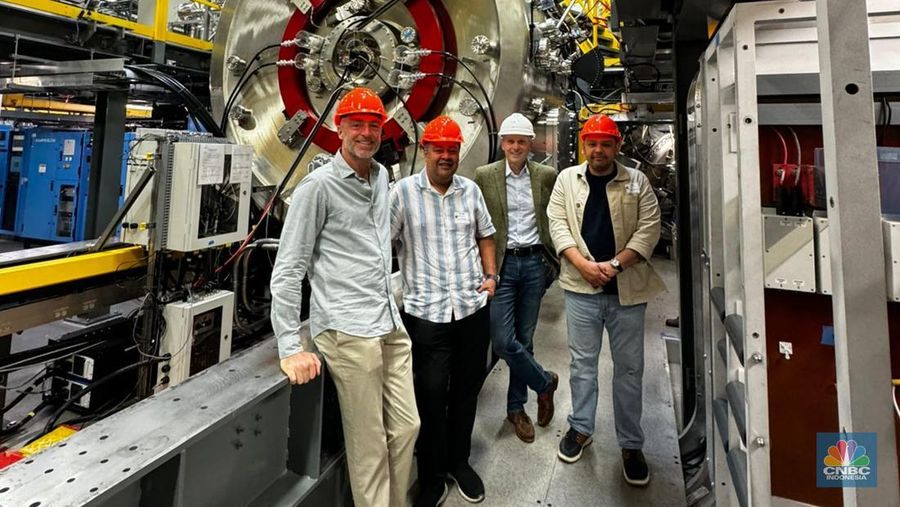 Chairman Trump Media Michael Schwab, Wakil Ketua Komisi XI DPR RI Mohamad Hekal, dan. CEO TAE Dr. Michl Binderbauer. (Dok. Wakil Ketua Komisi XI DPR RI Mohamad Hekal)