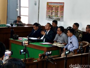 Hakim Minta Bukti Penggugat Sidang CLS Ijazah Jokowi Dibenahi