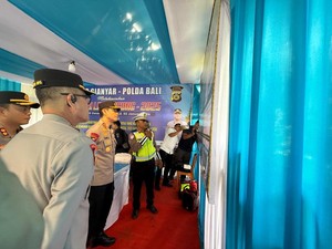 Kapolda Bali Tinjau 3 Pos Nataru di Gianyar dan Badung