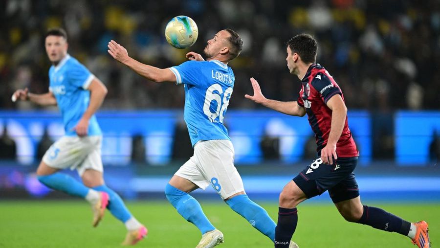 Napoli menjuarai Piala Super Italia setelah mengatasi Bologna 2-0 pada partai final di Stadion Al-Awwal Park, Riyadh, Senin (22/12/2025) malam waktu setempat. (REUTERS/Guglielmo Mangiapane)