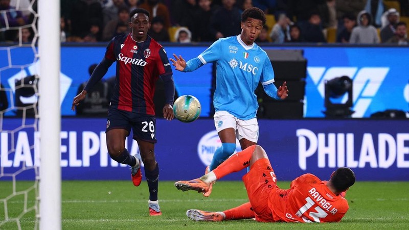 Napoli menjuarai Piala Super Italia setelah mengatasi Bologna 2-0 pada partai final di Stadion Al-Awwal Park, Riyadh, Senin (22/12/2025) malam waktu setempat. (REUTERS/Guglielmo Mangiapane)