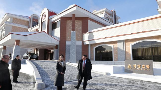 Kim Jong Un Pamer Resort Mewah di Gunung Korut, Ada Resto BBQ-Hot Tubs