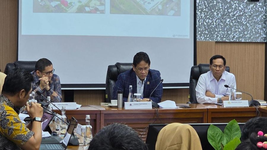 Rapat Kerja Percepatan Implementasi dan Penyelesaian Hambatan Satgas P2SP pada Selasa, 23 Desember 2025 pukul 13.30 WIB di Press Room Lt 1 Gedung Juanda 1 Kementerian Keuangan. (Dok. Biro KLI Kemenkeu)