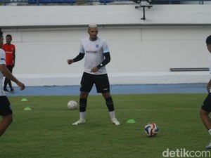 Daniel Goncalves Kembali Latihan, Persela Percaya Diri Hadapi Persipura