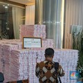 Penampakan Tumpukan Uang Penyelamatan Keuangan Negara oleh Kejagung