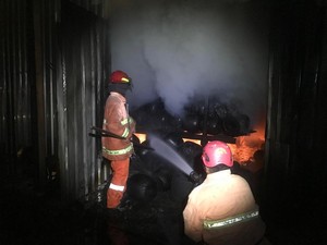 Pabrik Kerajinan Kayu di Patuk Gunungkidul Terbakar, Kerugian Rp 500 Juta