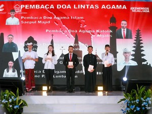 Ratusan Siswa Sekolah Rakyat Panjatkan Doa Lintas Agama untuk Sumatera