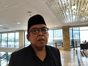 Mbah Riyan Tukang Bangunan Asal Kudus Itu Ternyata Ulama Tahqiq Dunia