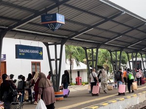 Video: Libur Nataru, Stasiun Kertapati Palembang Dipadati Pemudik