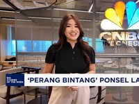 Video: 'Perang Bintang' Ponsel Layar Lipat
