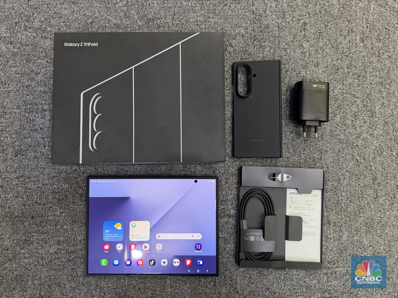 Samsung Galaxy Z TriFold. (CNBC Indonesia/Novina Putri Bestari)