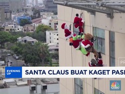 Video: Santa Claus Buat Kaget Pasien Anak