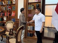 Seskab Teddy Minta Stasiun Gambir Direnovasi-Dipercantik