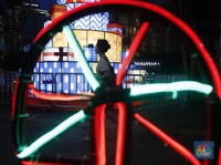 Sambut Natal 2025, Kawasan Bundaran HI Berhampar Cahaya Cantik