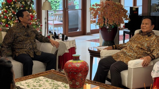 Genjot Govtech di RI, Luhut Usul ke Prabowo Pakai Telkom Saja!