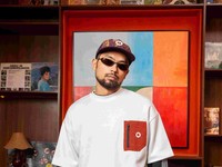 SIMPATI x Othman, Bikin Vibes Natal dan Tahun Baru Makin 'Culture'