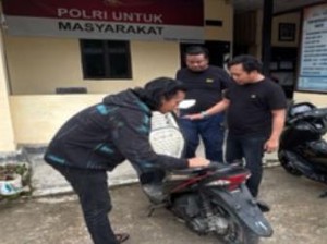 Plot Twist, Suami Curi Motor Istri karena Kasihan Teman