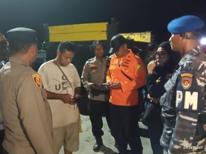 Truk Sampah Nyemplung ke Laut Nabire, Sopir Tewas-Bocah 5 Tahun Hilang