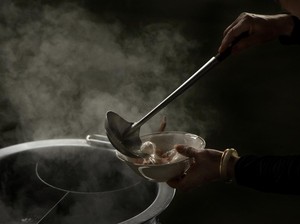 Pola Makan Jadi Ugal-ugalan saat Liburan? Ini Saran Dokter Gizi