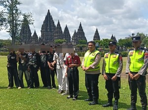 10 Pelajar Asal Sukabumi Kepergok Lompati Pagar Candi Prambanan, Ngaku Bokek