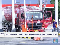 Video: Buruh Protes UMP Jakarta - Najib Razak Dihukum Denda Rp 47 T
