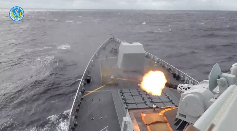 A ship fires a weapon during drills east of Taiwan, in this screenshot from a video released by the Eastern Theatre Command of China's People's Liberation Army (PLA) on December 29, 2025. Eastern Theatre Command/Handout via REUTERS  ATTENTION EDITORS - THIS IMAGE WAS PROVIDED BY A THIRD PARTY. MANDATORY CREDIT. NO RESALES. NO ARCHIVES.     TPX IMAGES OF THE DAY