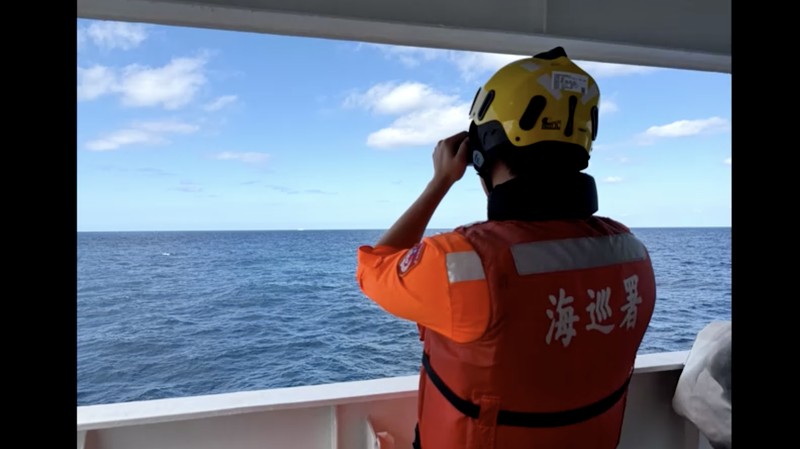 A ship fires a weapon during drills east of Taiwan, in this screenshot from a video released by the Eastern Theatre Command of China's People's Liberation Army (PLA) on December 29, 2025. Eastern Theatre Command/Handout via REUTERS  ATTENTION EDITORS - THIS IMAGE WAS PROVIDED BY A THIRD PARTY. MANDATORY CREDIT. NO RESALES. NO ARCHIVES.     TPX IMAGES OF THE DAY