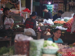 Video Pramono Jamin Stok Daging-Beras di Jakarta Aman Jelang Ramadan