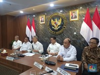 Zulhas Mendadak Panggil Amran, Mendag, Bos BGN, dan Bulog, Ada Apa?