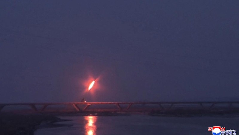 A projectile flies mid-air on the day North Korean leader Kim Jong Un oversaw a long-range strategic cruise missile launching drill, according to local media, at an unknown location, December 28, 2025, in this pictured released December 29, 2025 by North Korea's official Korean Central News Agency.  KCNA via REUTERS    ATTENTION EDITORS - THIS IMAGE WAS PROVIDED BY A THIRD PARTY. REUTERS IS UNABLE TO INDEPENDENTLY VERIFY THIS IMAGE. NO THIRD PARTY SALES. SOUTH KOREA OUT. NO COMMERCIAL OR EDITORIAL SALES IN SOUTH KOREA.     TPX IMAGES OF THE DAY