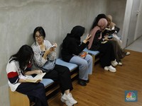 Pantau Kelakuan Anak yang Bawa HP ke Sekolah, Fakta Baru Muncul