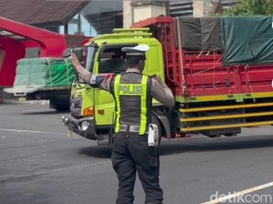 Bandel Melintas Saat Libur Nataru, 16 Truk Ditilang di Jembrana