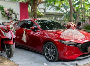 Juragan Sembako di Jakut Nikah, Seserahannya Mazda 3 dan Honda PCX