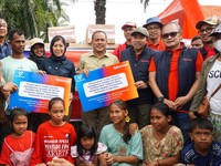 Telkomsel & Kementerian Komdigi Perkuat Bantuan Kemanusiaan ke Aceh