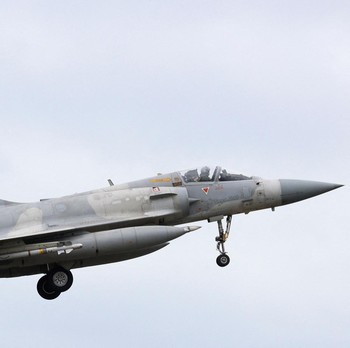 Taiwan Siaga Perang, Ribuan Penerbangan Internasional Dibatalkan