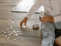 Cara Menentukan Uang Jajan Anak SD, SMP, SMA yang Ideal