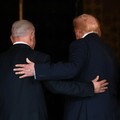 Momen Netanyahu 'Jilat' Trump di Depan Umum, Puja-puji Setinggi Langit
