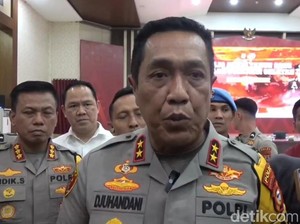 2 Polisi Terbakar Imbas Demo di Polda Sulsel, Pekerja RS Bhayangkara Ditangkap