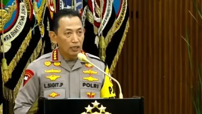 Kapolri Menolak Polisi Ditempatkan di Bawah Kementerian, Ini Alasannya
