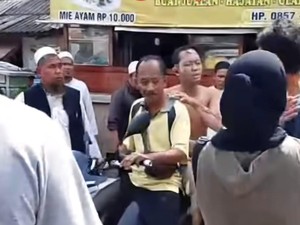 Video: Tabung Gas Meledak di Warung Bakso Puncak, 5 Orang Luka