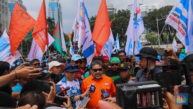 Said Iqbal Kerahkan Ribuan Buruh Demo di Istana atau DPR Minggu Depan