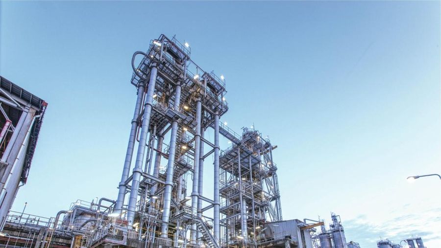 PT Kilang Pertamina Internasional (KPI) menandatangani pembaharuan komitmen kerja sama dalam Kontrak Jual Beli Produk Propylene dengan PT Polytama Propindo (Polytama), untuk periode lima tahun ke depan, mulai 1 Januari 2026 hingga 31 Desember 2030. (Dok. PT Kilang Pertamina Internasional)