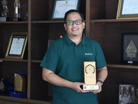 Dorong Transformasi Digital, KALLA Raih Dua Penghargaan Ini