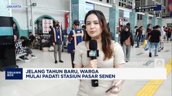 Video: Libur Tahun Baru, Stasiun Pasar Senen Ramai Penumpang