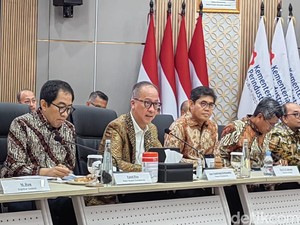 Menperin Tak Masalah Pabrik Pindah ke Daerah dengan Upah Murah, Asal...