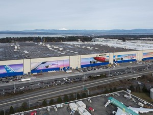 Saking Besarnya, Pabrik Boeing Bisa Tampung Disneyland-Punya Cuaca Sendiri
