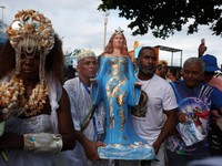 Potret Persembahan untuk Dewi Laut Warnai Akhir Tahun di Brasil